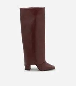 Bota Cano Alto em PU com Bico Quadrado e Pala Longa