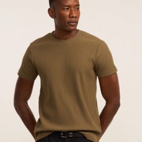 Camiseta em Ribana com Textura Aveludada Marrom